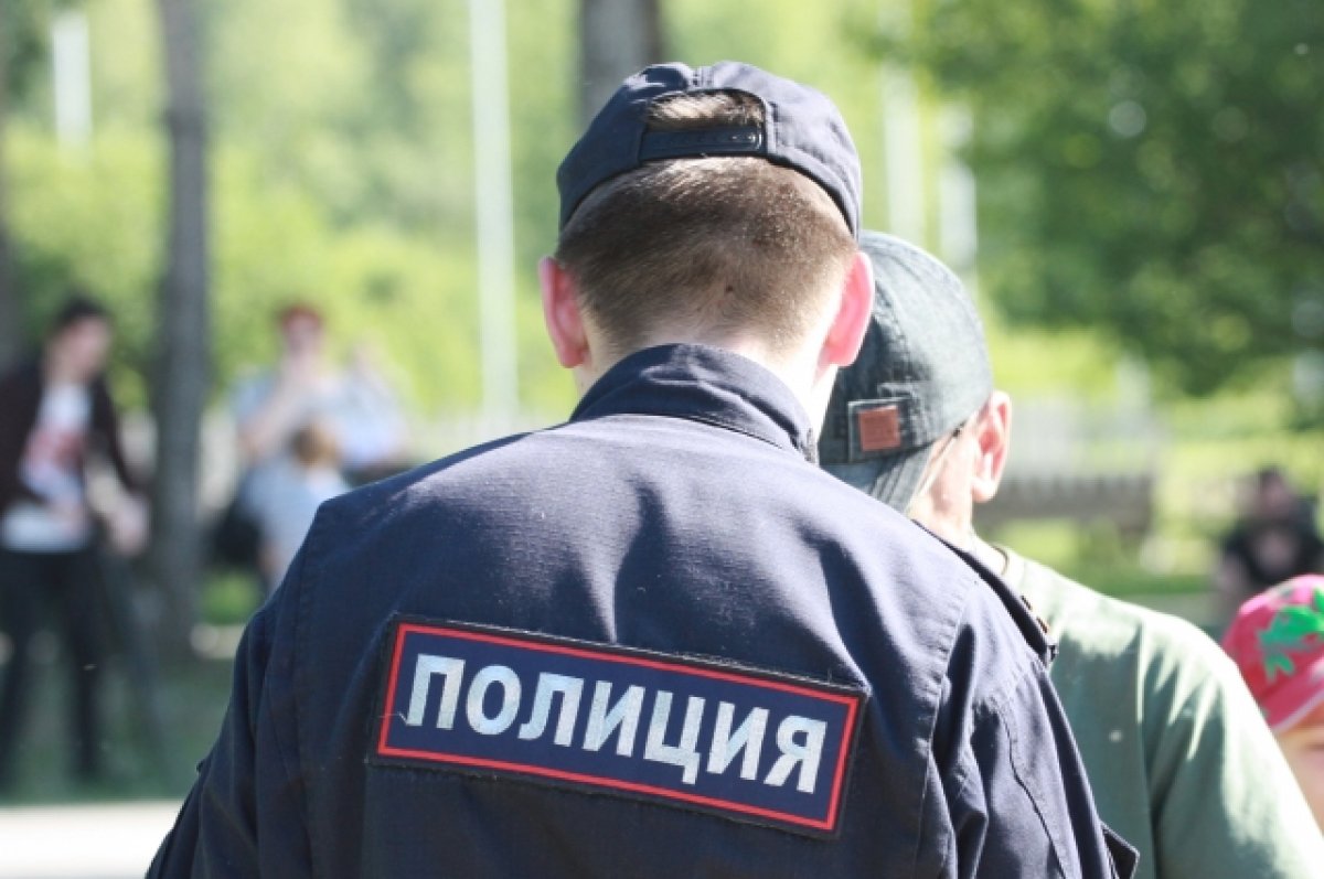 Краснодарский полицейский подозревается в превышении полномочий