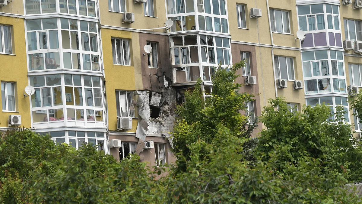 В пострадавшем от попадания БПЛА доме в Воронеже начали частичную замену кирпичной кладки