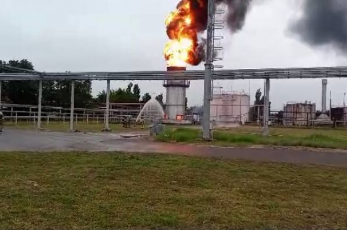 Стали известны подробности пожара на Краснодарском нефтеперерабатывающем заводе