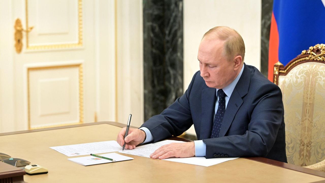 Владимир Путин подписал указ о единовременной выплате блокадникам и защитникам Ленинграда