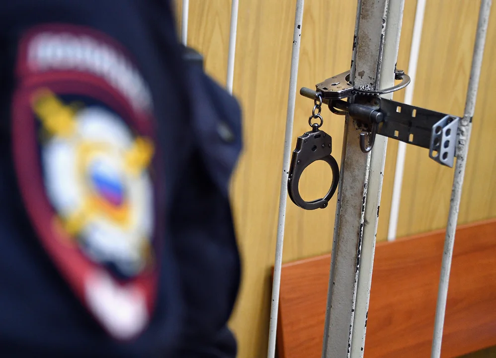 В Курской области бывшему полицейскому вынесен приговор за превышение должностных полномочий