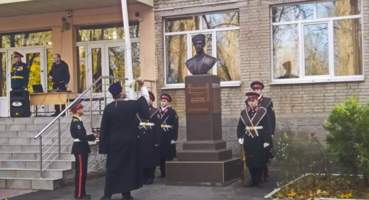 Ростовские коммунисты выступили против установления памятника Врангелю