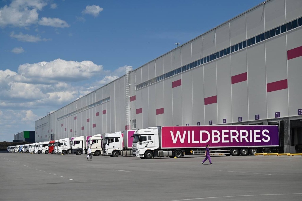 В Тамбовской области открылся крупнейший логистический центр Wildberries и Russ